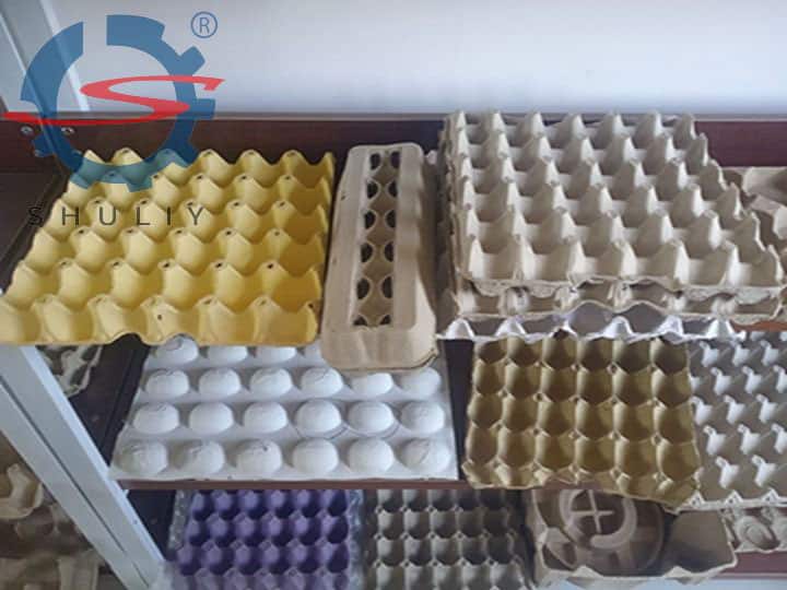 Colored egg trays