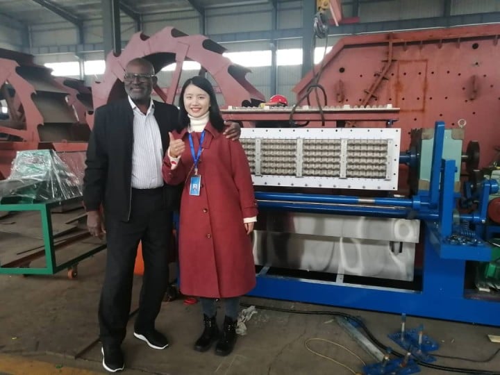 Customer visiting for egg tray machine